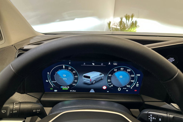 Vehicle Image 22