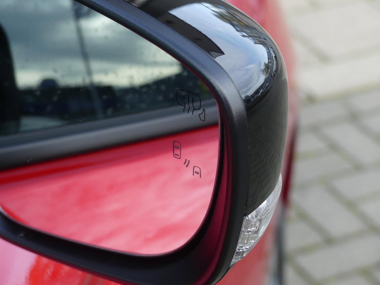 Vehicle Image 33