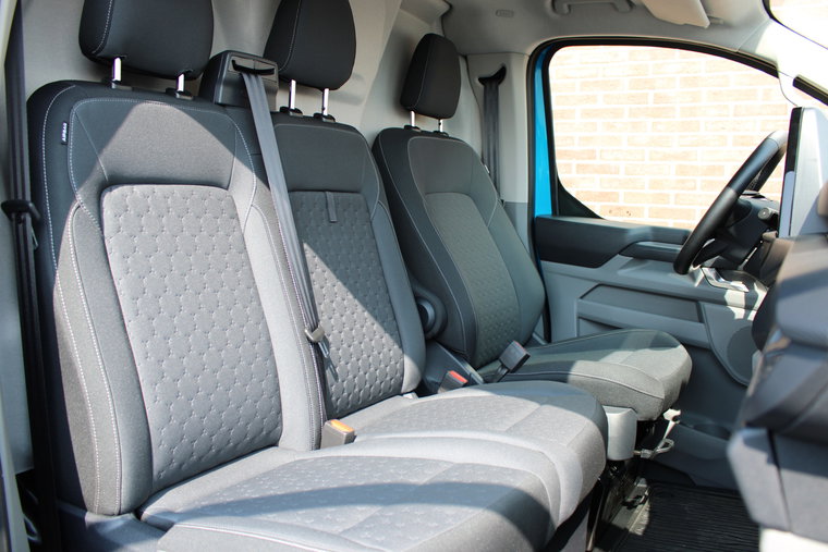 Vehicle Image 21
