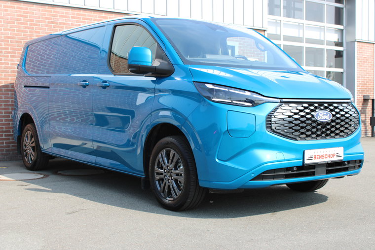 Vehicle Image 35