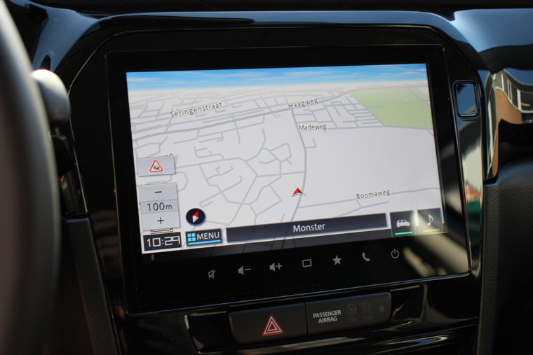 Vehicle Image 12