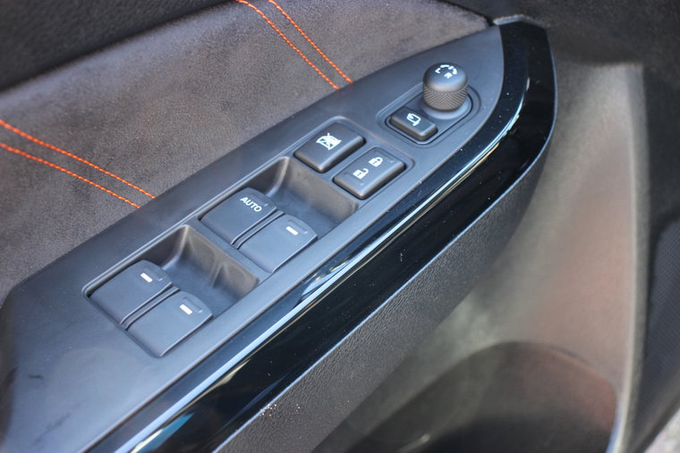 Vehicle Image 22