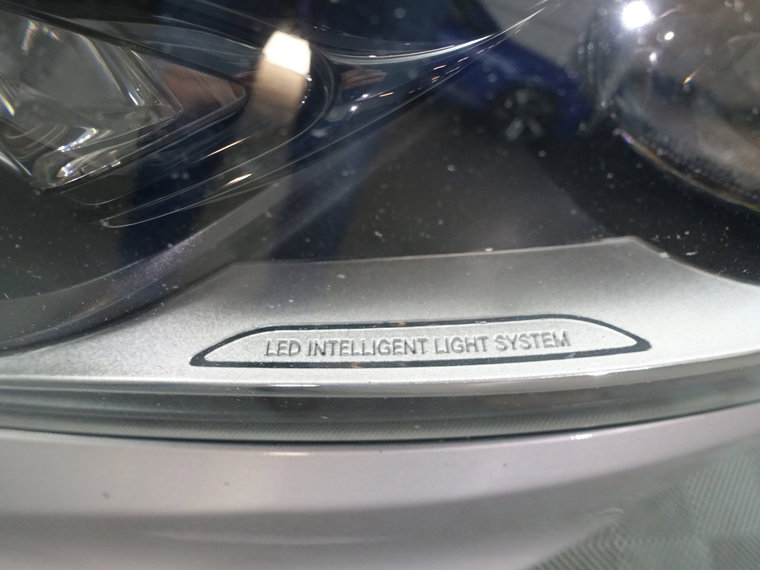 Vehicle Image 30