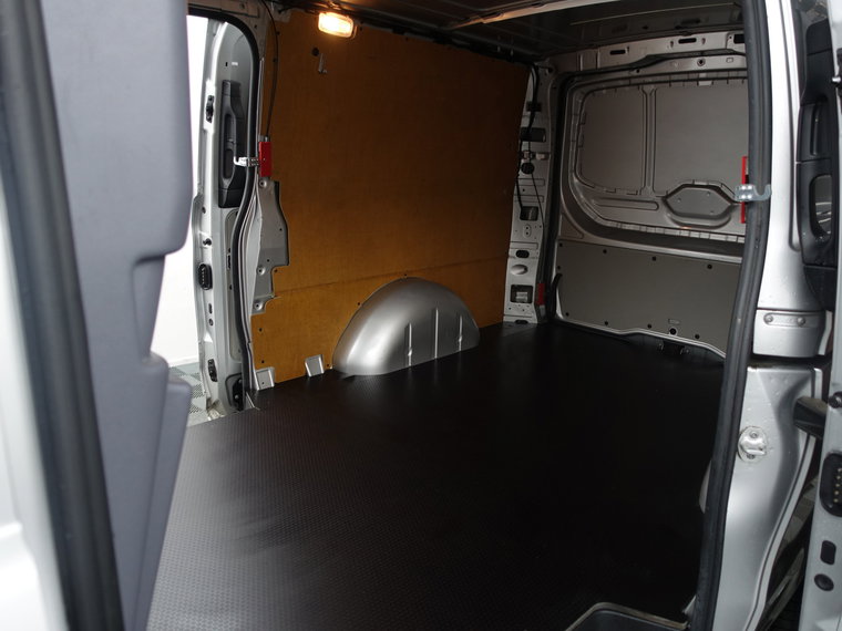 Vehicle Image 37