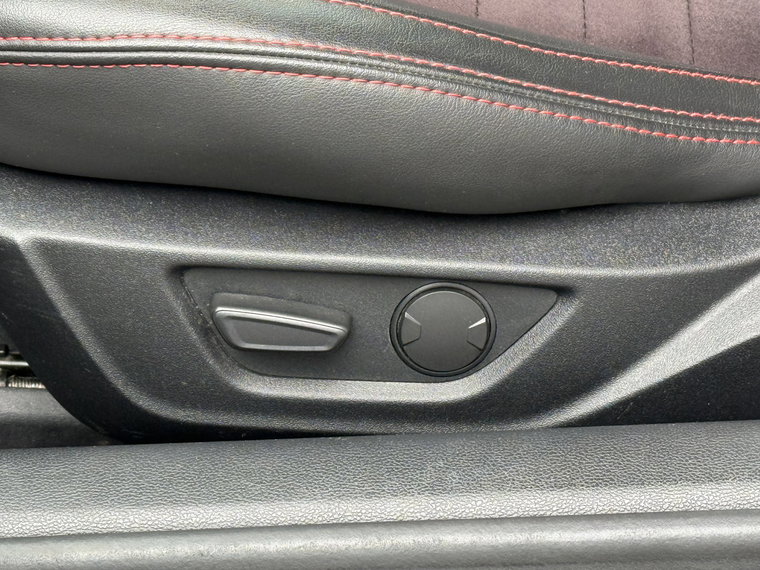 Vehicle Image 27