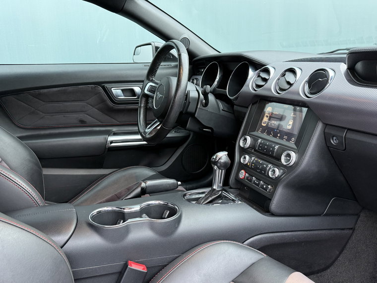 Vehicle Image 36