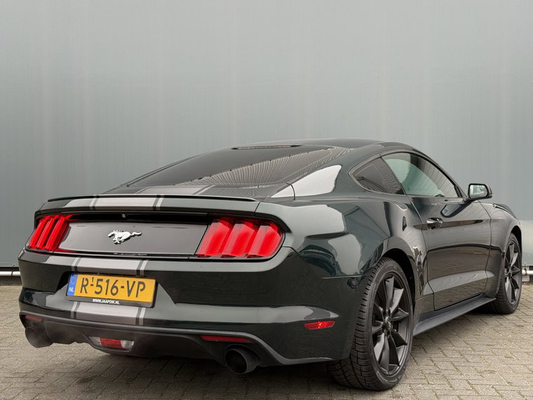 Vehicle Image 40