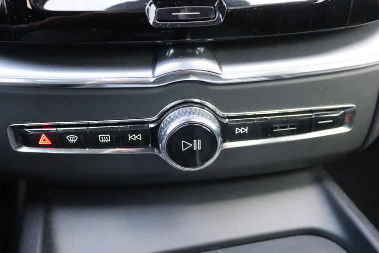 Vehicle Image 27