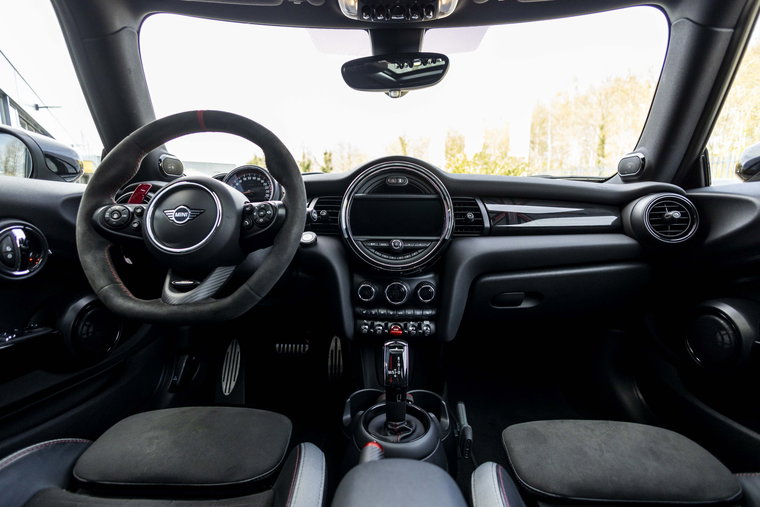 Vehicle Image 20