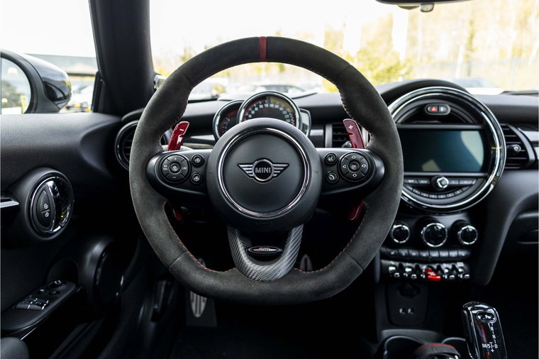 Vehicle Image 22
