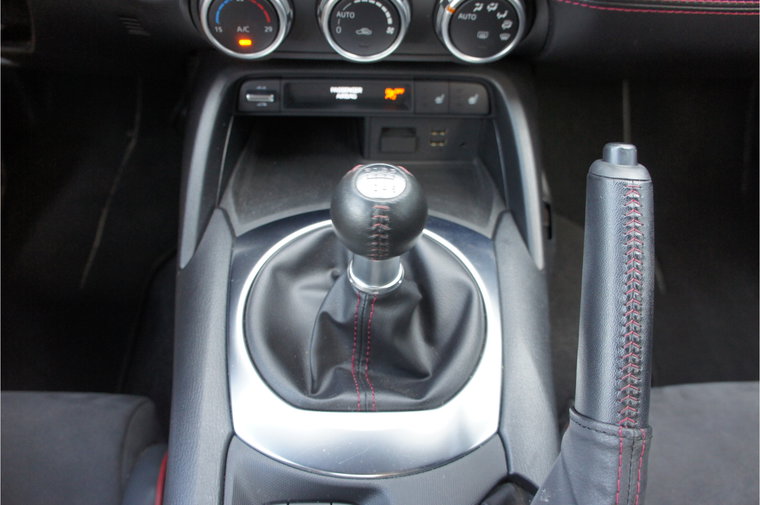 Vehicle Image 19