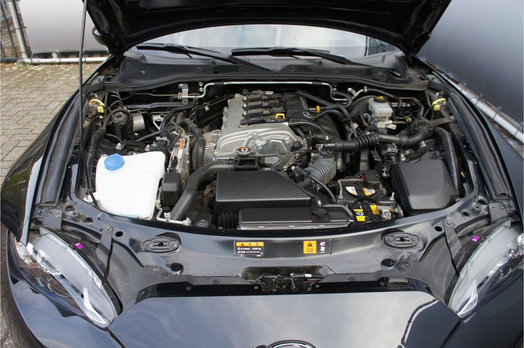 Vehicle Image 8