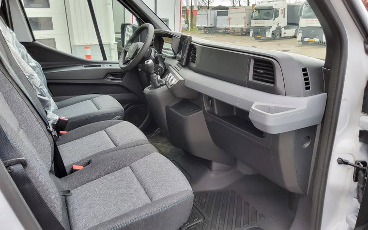 Vehicle Image 19