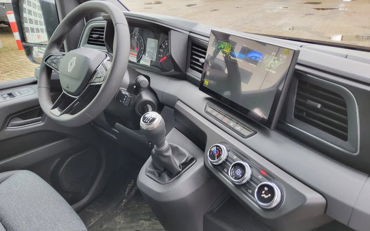 Vehicle Image 21