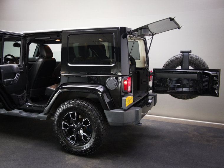 Vehicle Image 36