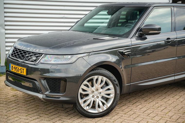 Vehicle Image 28