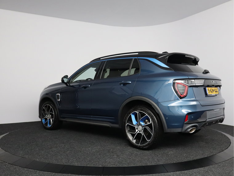 Vehicle Image 13