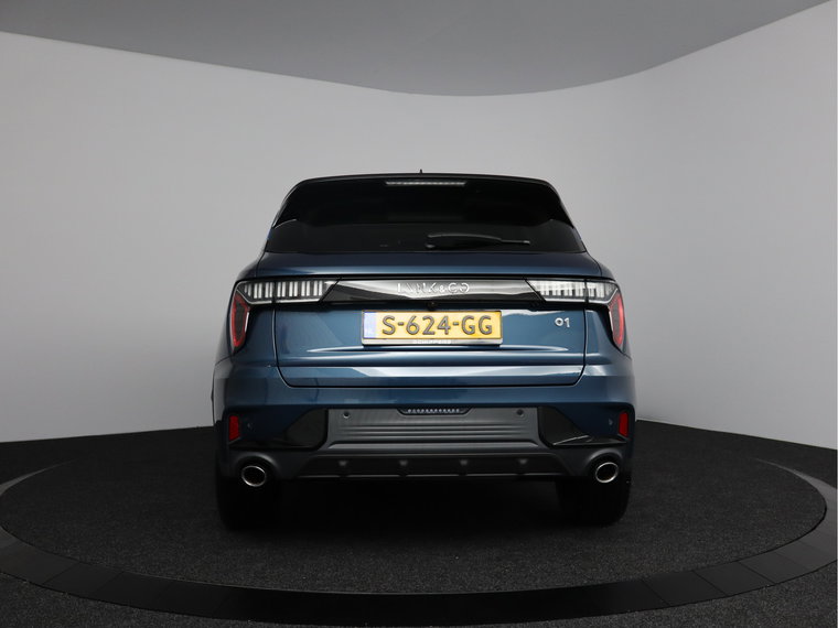 Vehicle Image 9