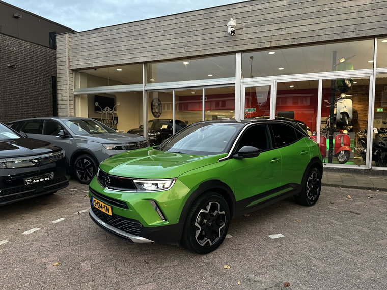 Vehicle Image 42