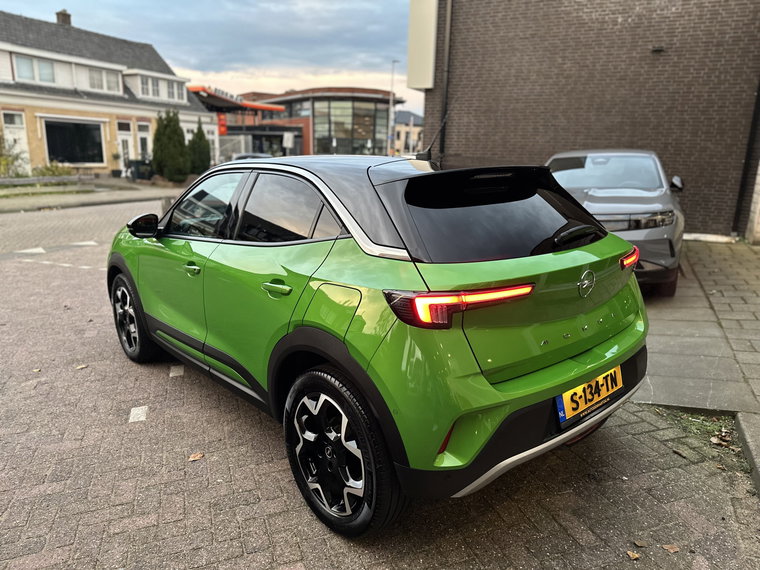 Vehicle Image 43