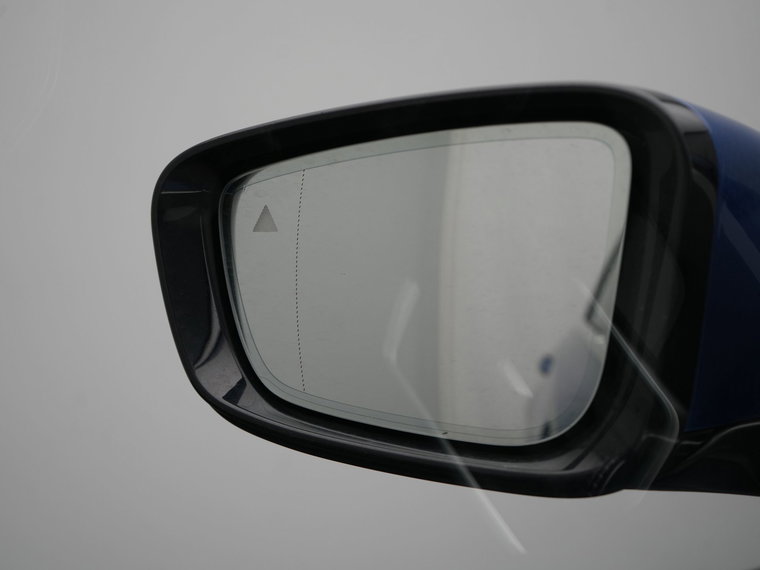 Vehicle Image 40