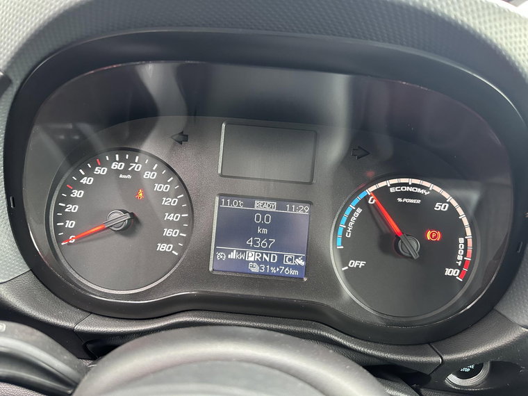 Vehicle Image 16