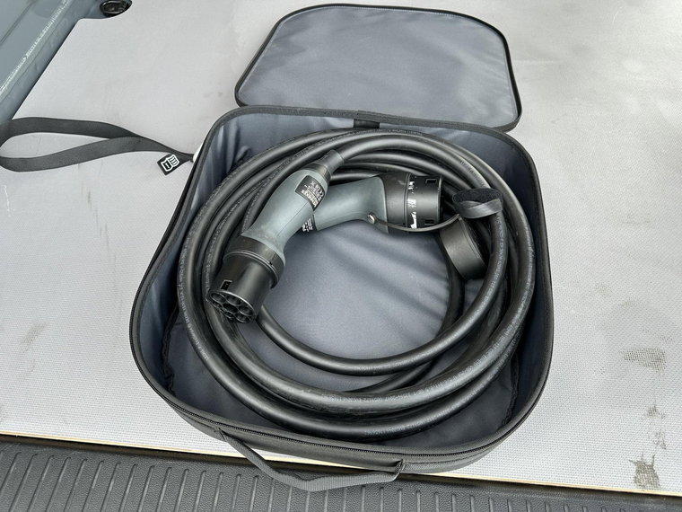 Vehicle Image 26