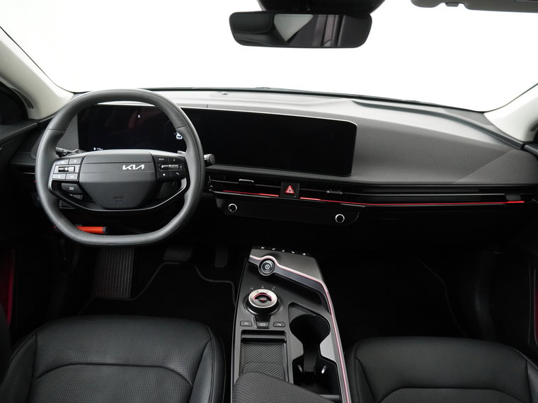 Vehicle Image 38