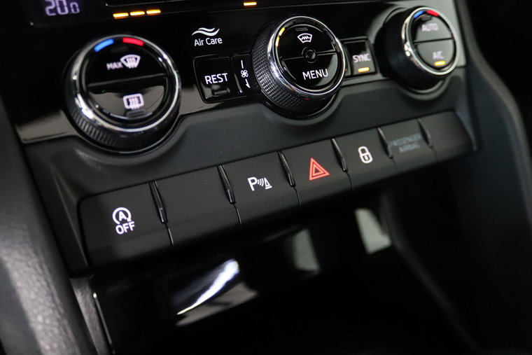 Vehicle Image 36