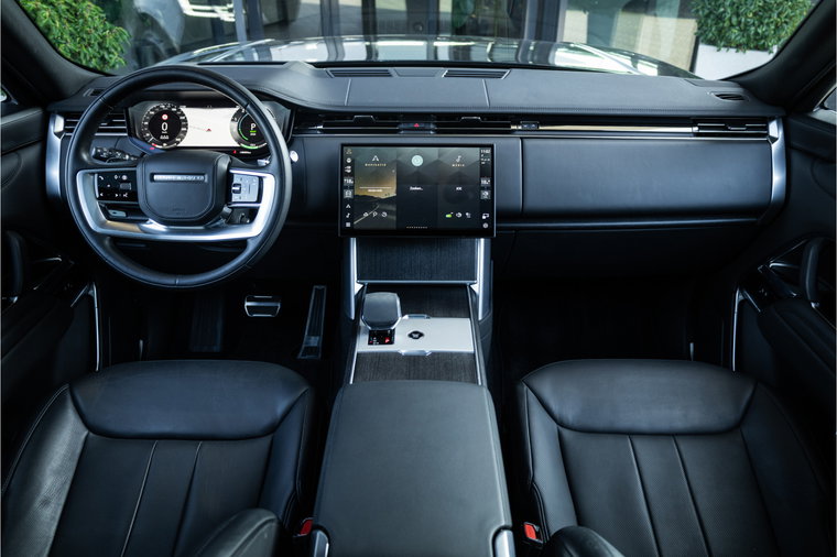 Vehicle Image 9