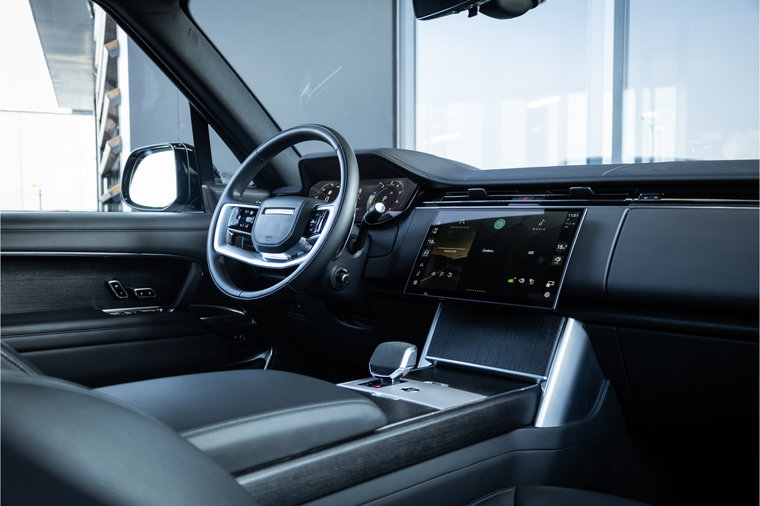 Vehicle Image 10
