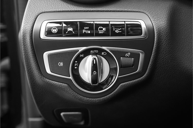 Vehicle Image 48