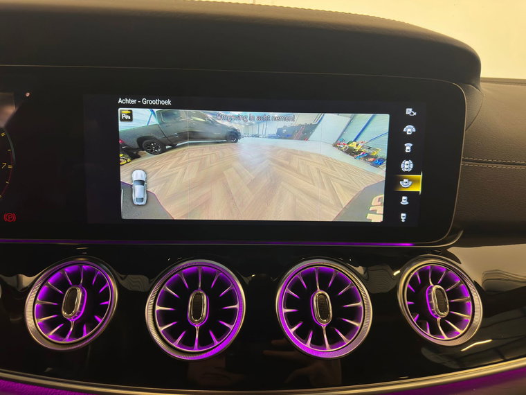 Vehicle Image 52