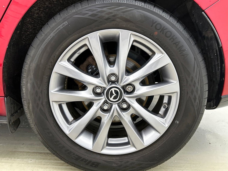 Vehicle Image 11