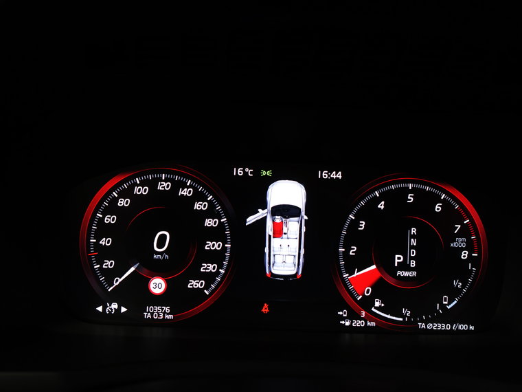 Vehicle Image 17