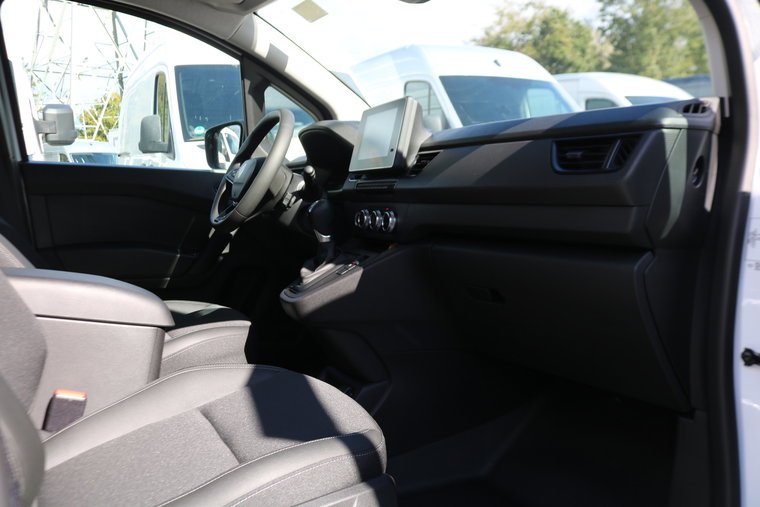 Vehicle Image 39