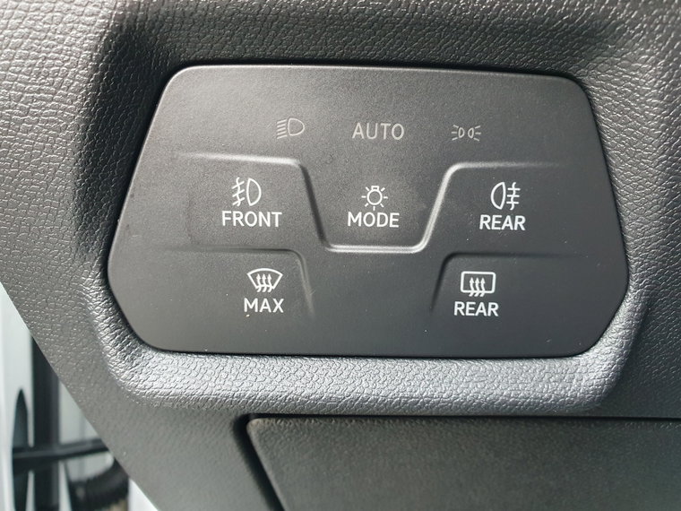 Vehicle Image 43