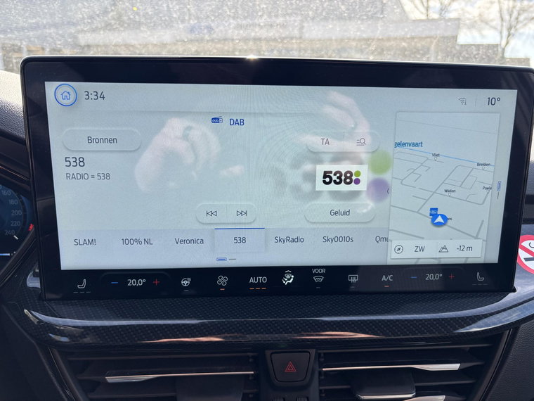 Vehicle Image 17