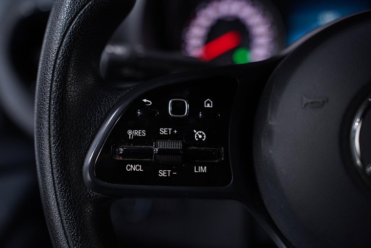 Vehicle Image 45