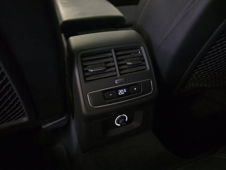 Vehicle Image 50