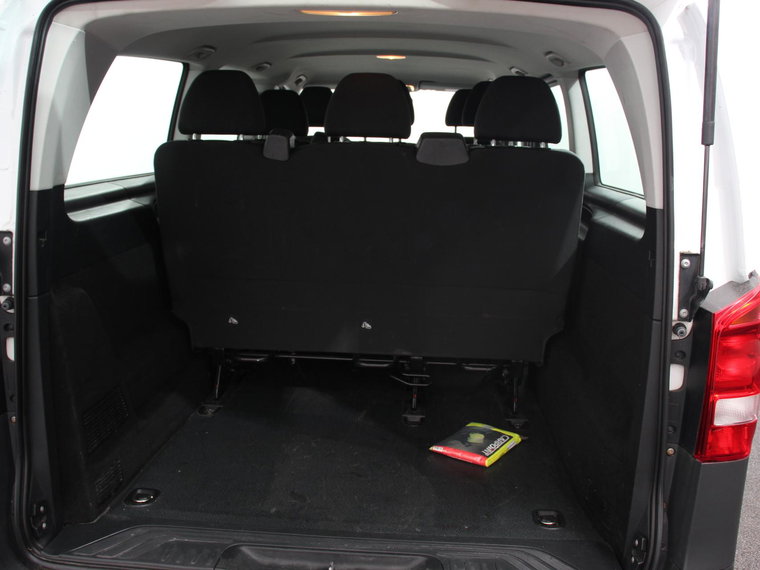 Vehicle Image 36