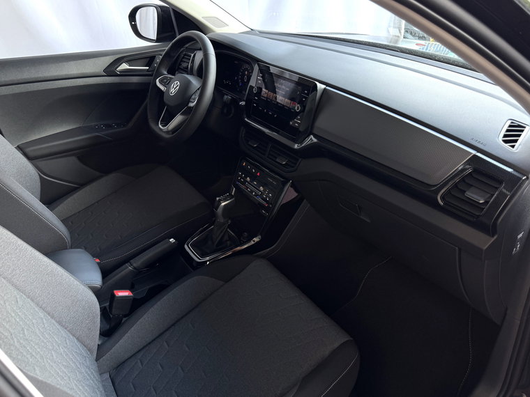 Vehicle Image 26