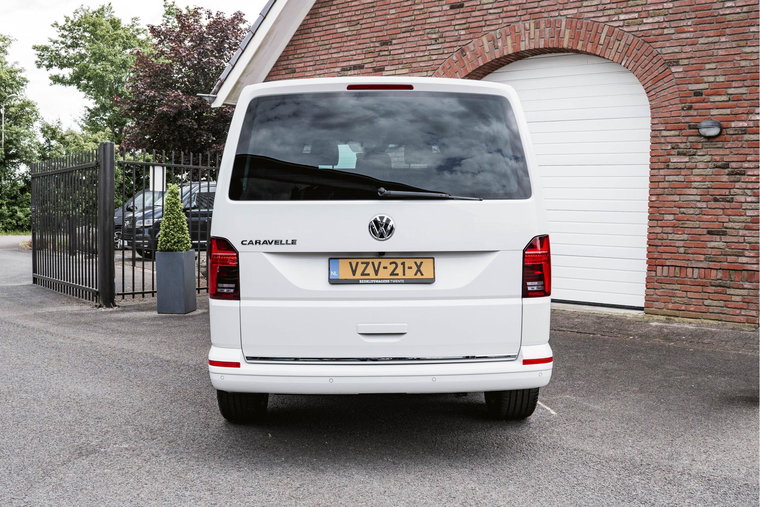 Vehicle Image 28