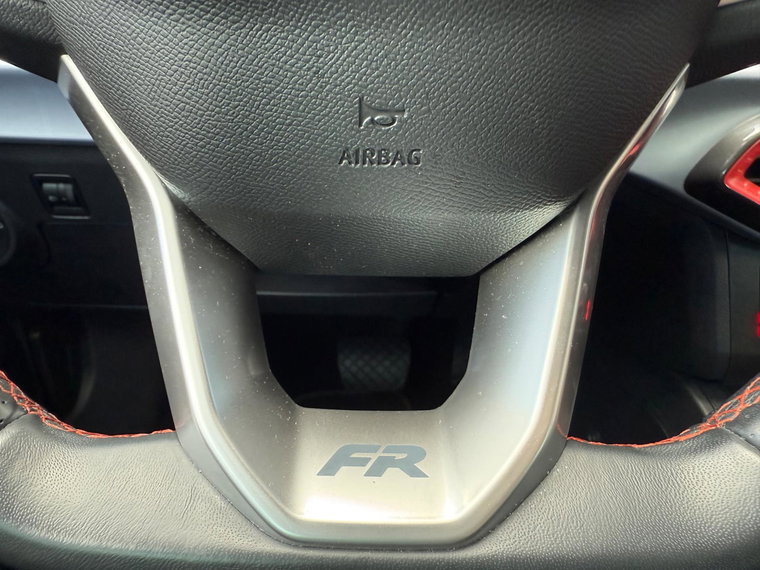 Vehicle Image 24