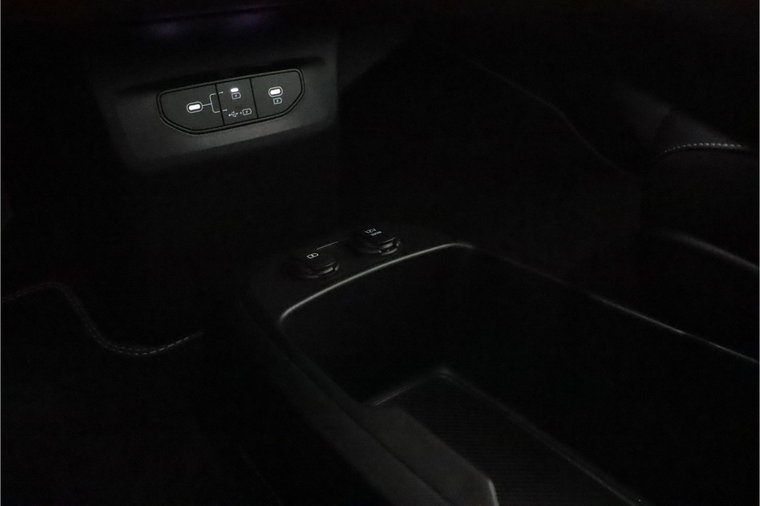 Vehicle Image 51