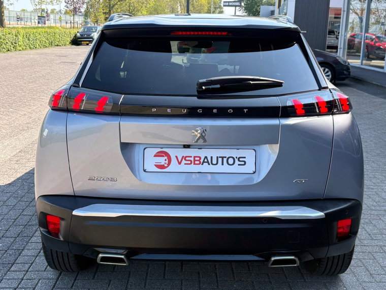 Vehicle Image 21