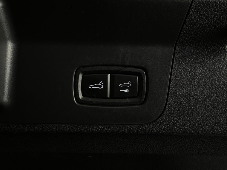 Vehicle Image 39