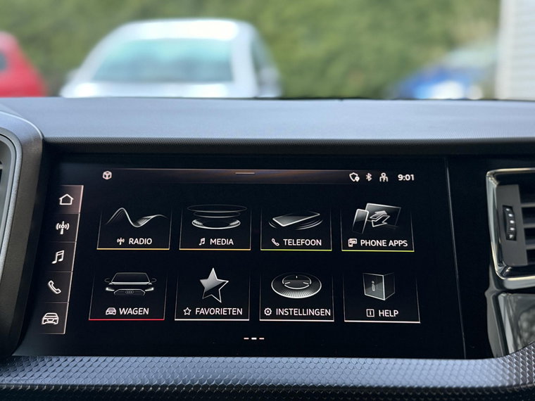 Vehicle Image 20