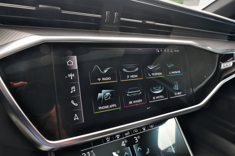 Vehicle Image 15