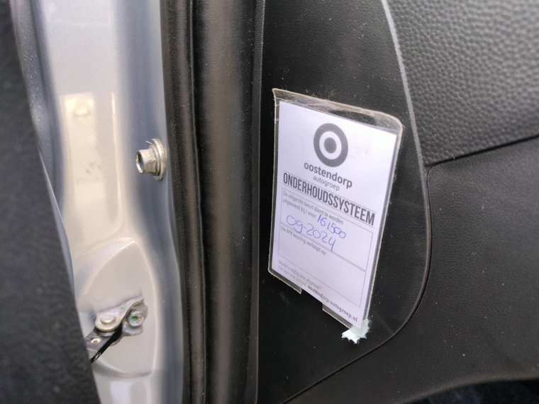 Vehicle Image 18